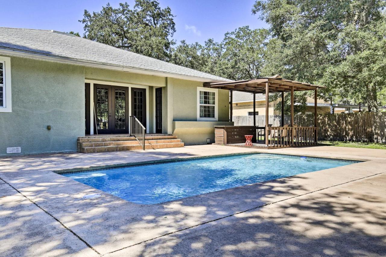 Tampa Oasis With Pool About 7 Mi To Busch Gardens!ヴィラ エクステリア 写真
